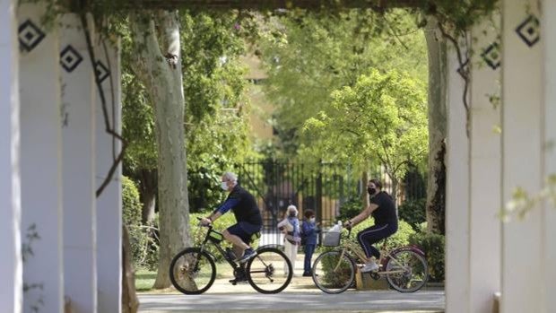 El tiempo en Sevilla: una Semana Santa de contrastes al pasar del calor al frescor y las lluvias