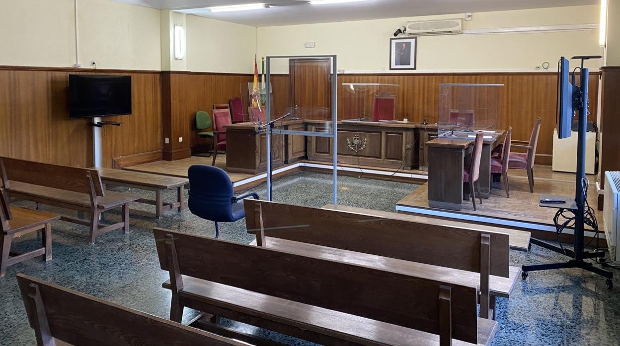 Sala de vistas en los Juzgados de Instrucción de Sevilla, en el Prado de San Sebastián