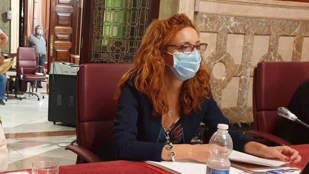 El Ayuntamiento de Sevilla convoca 103 plazas de peón y 38 de auxiliares administrativos