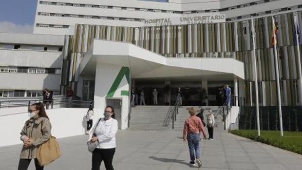 La curva de la cuarta ola empieza a descender en Sevilla: baja la tasa y se estabilizan los positivos