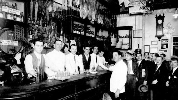 #ArchivoABCsev: Bodegas, tascas y bares históricos de Sevilla… ¡Qué lugares!