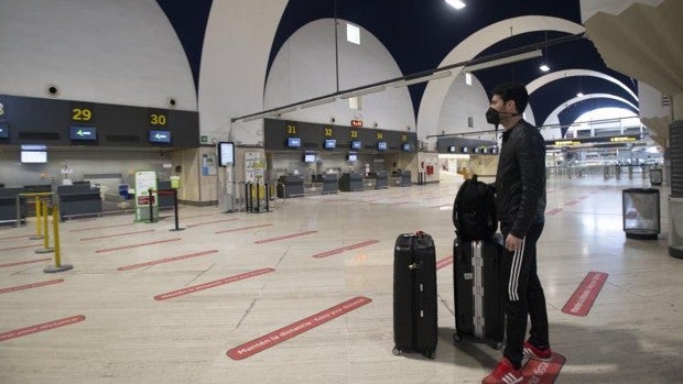 El aeropuerto de Sevilla recibe el sello de seguridad del Consejo Internacional de Aeropuertos