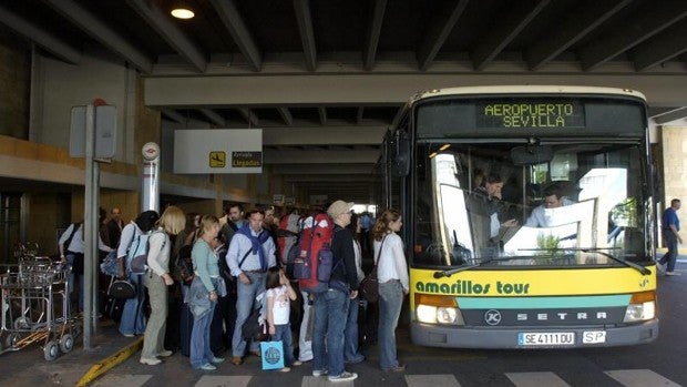 La Junta de Andalucía licita el estudio para conectar Santa Justa con el aeropuerto de Sevilla