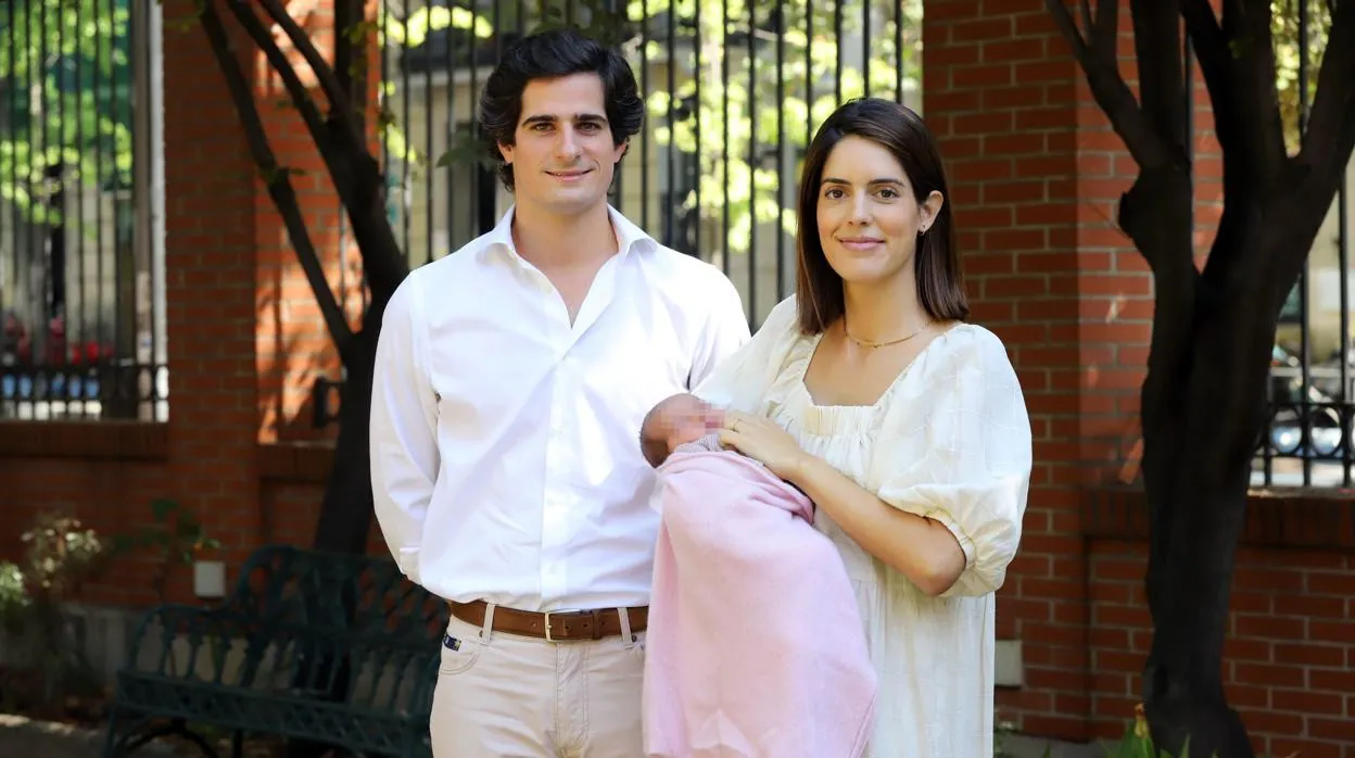 Fernando Fitz-James Stuart y Solís, hijo del Duque de Alba, y Sofía Palazuelo, contrajeron matrimonio en el palacio de Liria en 2018