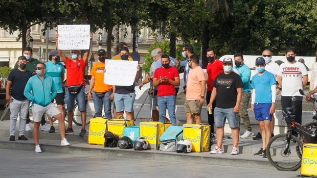 Los repartidores sevillanos no quieren la «Ley Rider»
