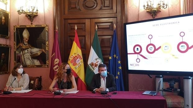 Los sevillanos ya pueden realizar todos los trámites municipales a través de internet