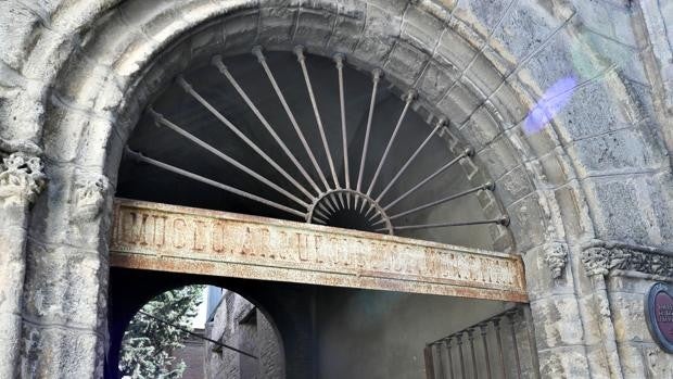 El convento de Santa Clara afronta la restauración de las grandes áreas en ruinas