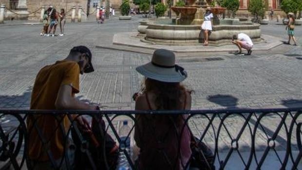 El tiempo: la ola de calor en Sevilla, menos extrema y con 'los días contados'