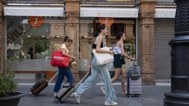 Sevilla tiene un millar más de pisos turísticos que antes de la pandemia