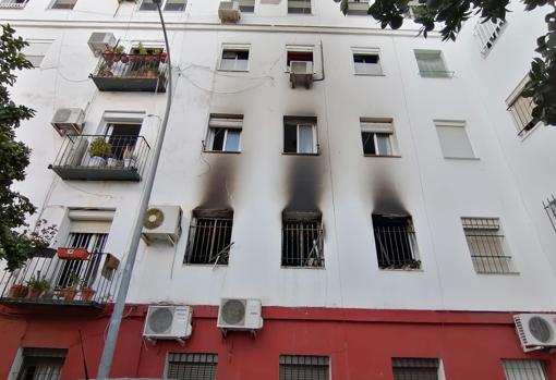 Estado de la vivienda incendiada en El Tardón