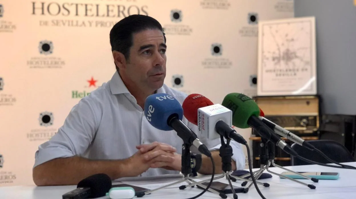 Antonio Luque ha vuelto a denunciar pérdidas en el sector de los hosteleros sevillanos