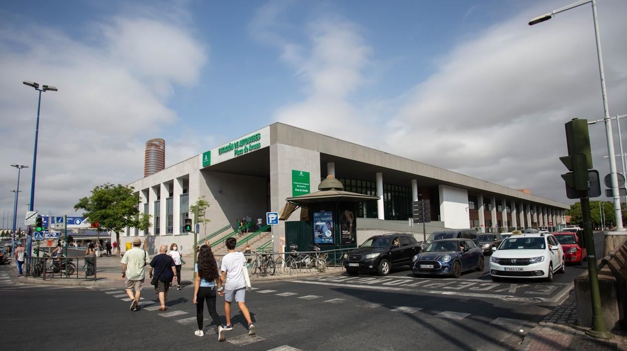 Las víctimas llegaban a la estación de Plaza de Armas de Sevilla desde Bilbao en autobús