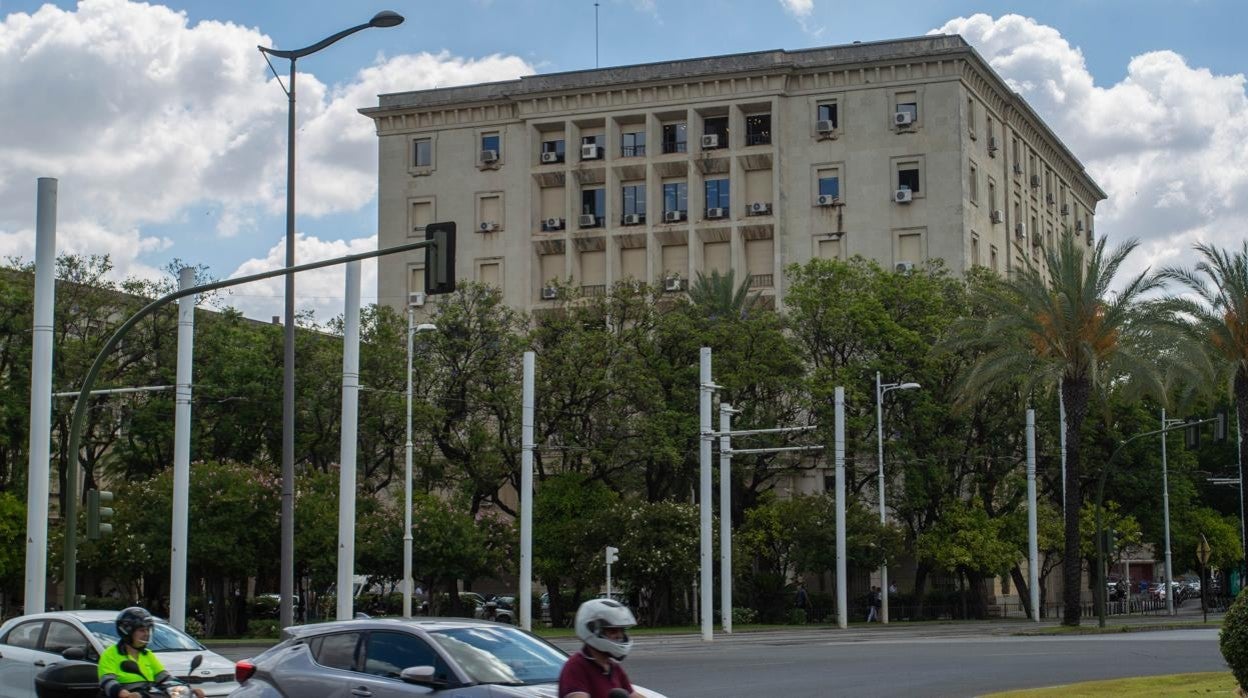 La Audiencia de Sevilla ha condenado al acusado de 70 años de edad