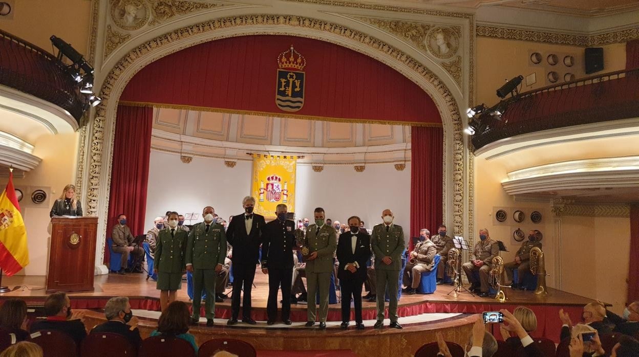 Acto de la Academia de Diplomacia del Reino de España celebrado ayer en el teatro de Capitanía