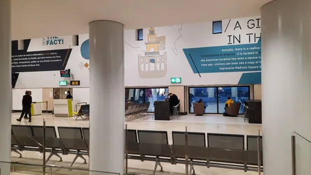 El aeropuerto de Sevilla estrena una de las nuevas zonas de embarque