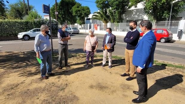 Ciudadanos alerta del «caos en Santa Clara» por «el fenómeno insostenible de la botellona»