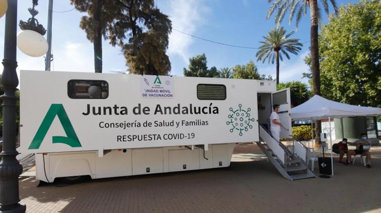 Puntos de vacunación sin cita en la provincia de Sevilla