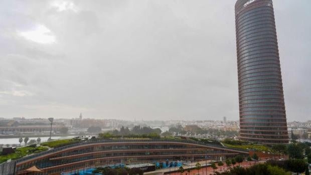 El tiempo en Sevilla: las lluvias remitirán a lo largo de la tarde de Navidad para volver el domingo