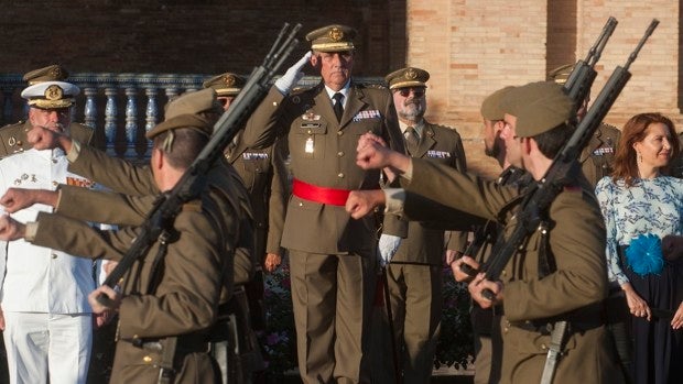 Muere el teniente general Medina Cebrián, quien fuera jefe de la Fuerza Terrestre