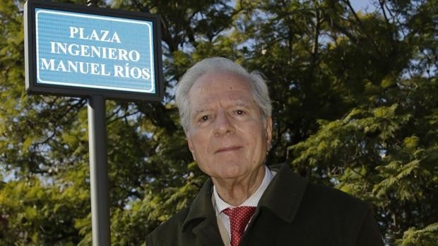 «Tras salvar el puente de Triana me felicitaban por la calle: "Don Manuel, el puente vibra estupendamente"»