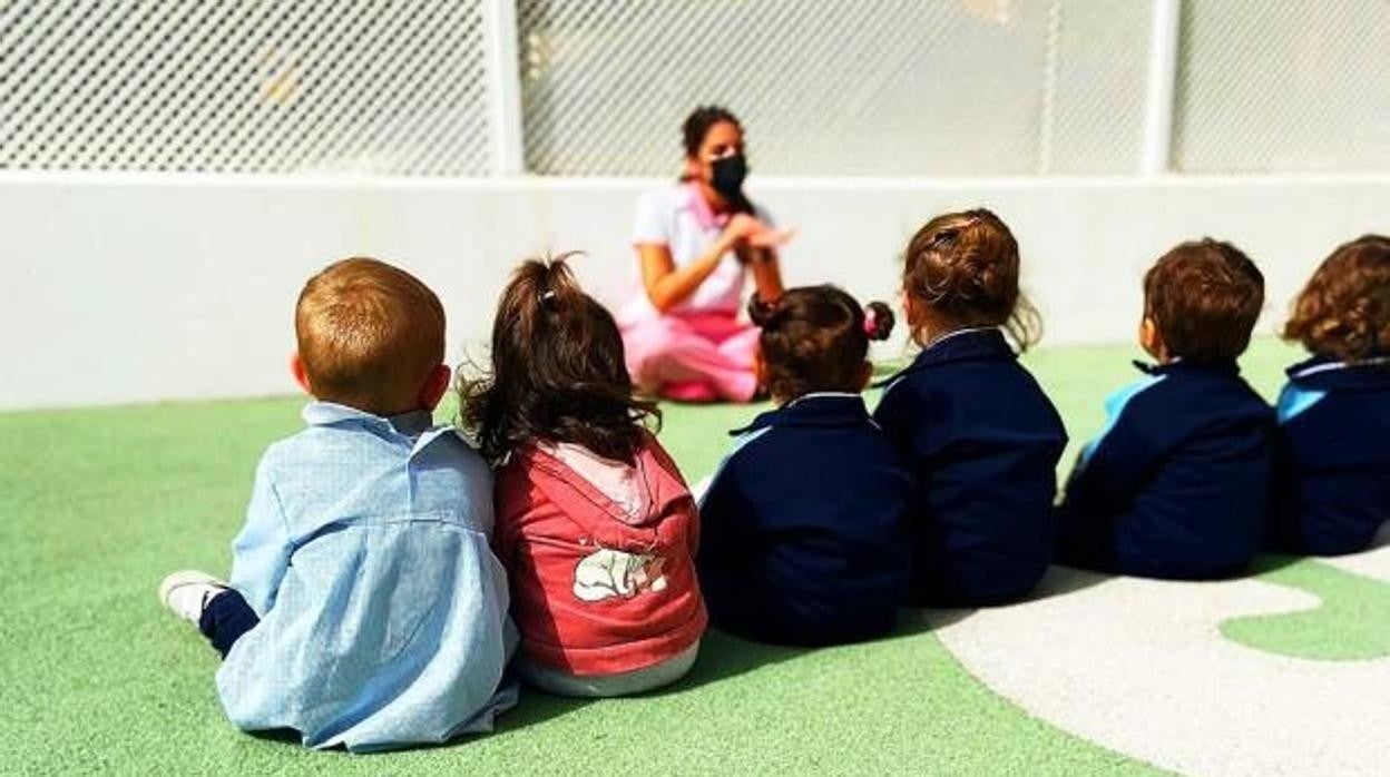 La delegada de Educación, María José Eslava