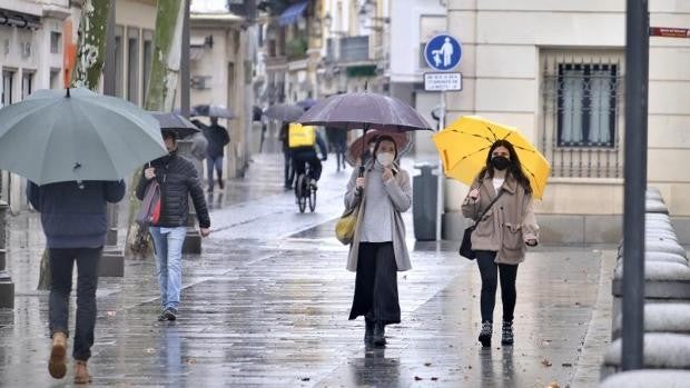 El tiempo en Sevilla: el anticiclón domina el fin de semana, con alguna probabilidad de lluvia el viernes