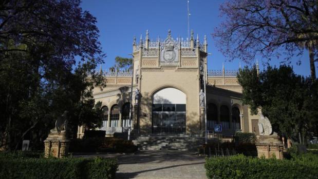 La rehabilitación del Pabellón Real de Sevilla se vuelve a retrasar por la lentitud en Urbanismo y en Patrimonio