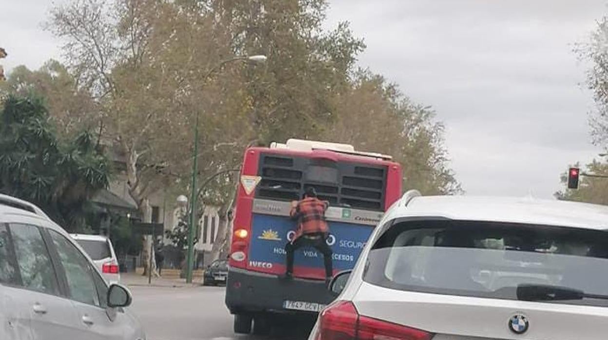 Una de las imágenes captadas por conductores en el Paseo de las Delicias