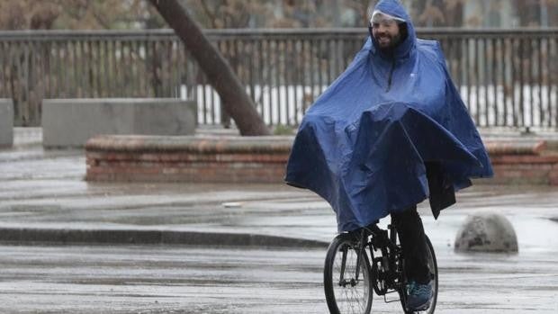 El tiempo en Sevilla: nuevo aviso amarillo, esta vez por lluvia y tormentas