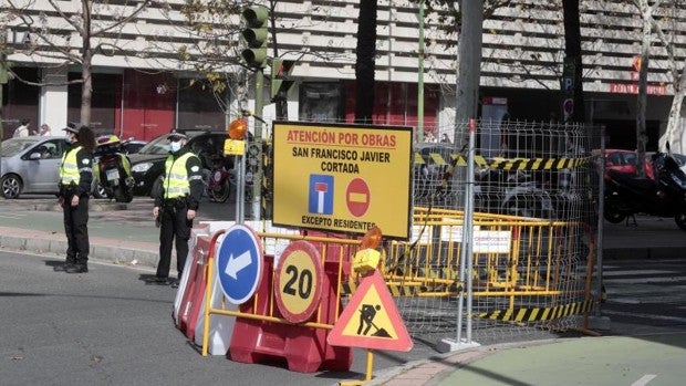 El caos de las obras por la ampliación del tranvía de Sevilla se debatirá en un pleno extraordinario el 7 de abril