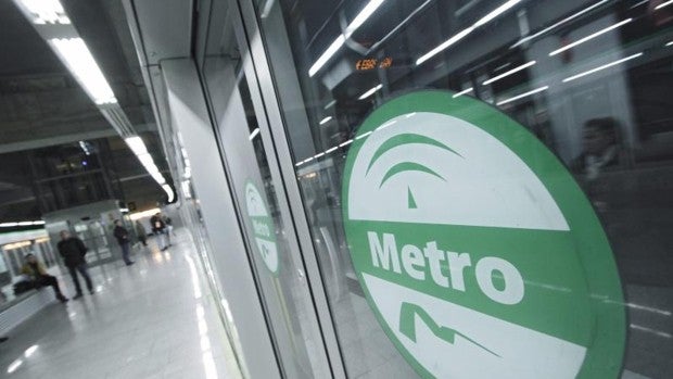 El diputado Pablo Cambronero lleva al Congreso la financiación del metro de Sevilla