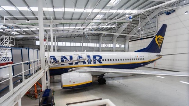 Ryanair aleja la amenaza de cierre del hangar de reparaciones de Sevilla por el conflicto sindical