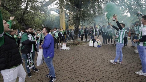 Lipasam instalará cien urinarios portátiles en el Centro de Sevilla para la final de la Europa League