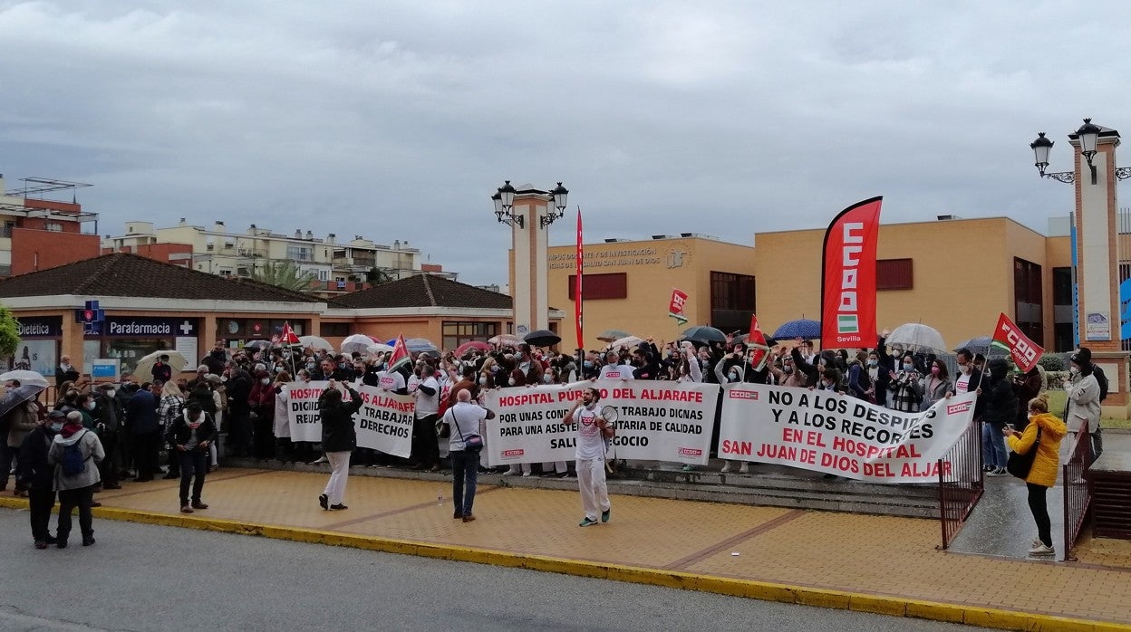 Protesta de trabajadores del Hospital de San Juan de Dios del Aljarafe