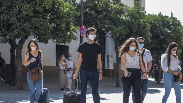 Sevilla tiene 2.500 pisos turísticos más que antes de la pandemia