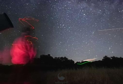 ¿Es un meteoro? ¿Es un ovni? Los sevillanos, sorprendidos por unos &#039;meteoritos&#039; que iluminaban el cielo