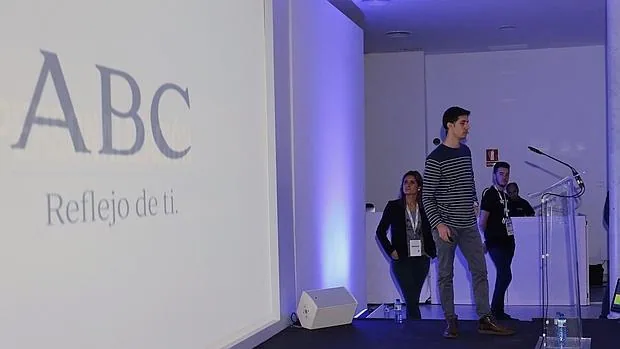 Presentación del nuevo diseño de ABC.es, por parte de la directora general de ABC, Ana Delgado
