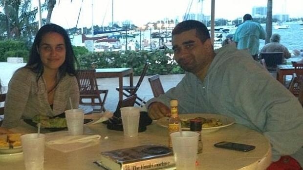 Derek Medina compartió en su cuenta de Facebook una foto con su esposa unas horas antes del asesinato