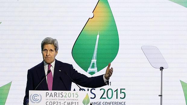 John Kerry , durante su intervención en la Cumbre del Cima de París