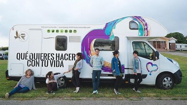 Caravana de los jóvenes del proyecto «¿Qué quieres hacer con tu vida?»