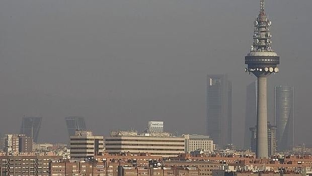 Nube de polución sobre Madrid