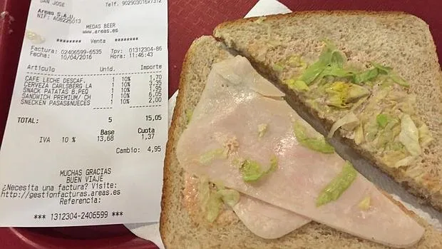 El «timo» del sandwich premium denunciado en Facebook: seis euros por una loncha de york y unas migas de lechuga en una rebanada de pan