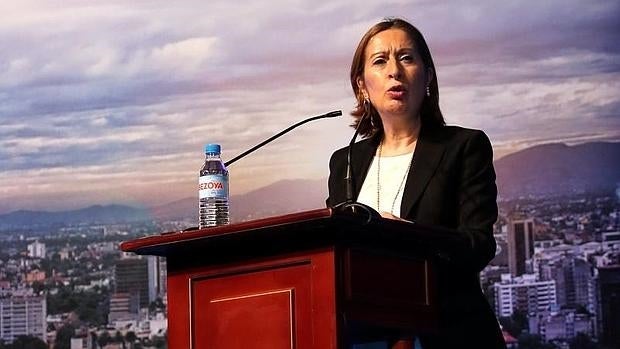 La ministra de Fomento, Ana Pastor, ha participado en el Foro Iberoamericano de Ciudades