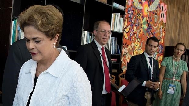 Dilma Russeff ha declarado que el gobierno de Temer es «ilegítimo» y «provisional»