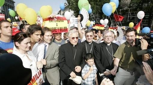 El cardenal Rouco Varela en la manifestación contra el matrimonio homosexual