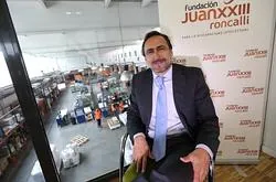 Javier Arroyo: el actual director general de la Fundación Juan XXIII Roncalli cogió el timonel legado por sus padres y conjugó la dimensión social con la aquiescencia de las empresas