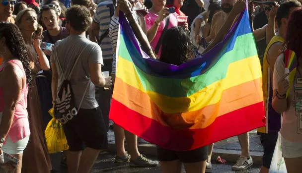 La Asociación de Gaysy Lesbianas denunció la situación de discriminación de los miembros de este colectivo