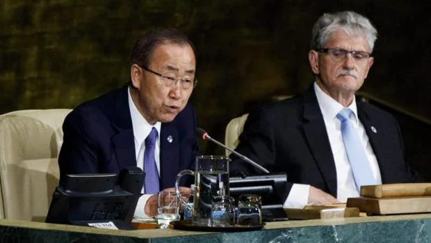 Ban Ki-moon ha pedido un esfuerzo internacional para acabar con el sida en 2030
