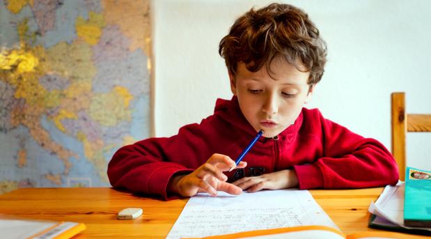 Una profesora explica por qué no mandará deberes a sus alumnos y se gana el cariño de todos los padres