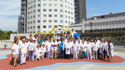 El equipo sanitario del Valle de Hebrón de Barcelona que participó en la jornada maratoniana de trasplante